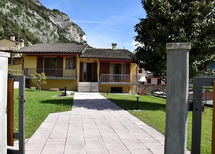 Tessari Villa *