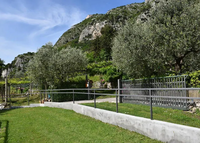 Tessari Villa *