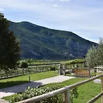 Tessari Villa
